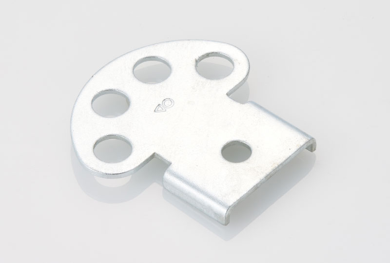 軽量アーム用引込金具